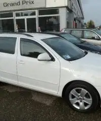 SKODA Octavia 1.6 Wagon Ambition GPLine
