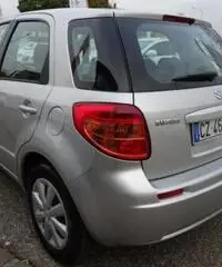 SUZUKI SX4 1.6 16V Urban Line