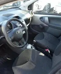 TOYOTA Aygo 1.0 12V VVT-i 5 porte Sol