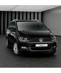 VOLKSWAGEN Sharan 2.0 TDI 150 CV DSG Executive BlueMotion Tech. a Gasolio del 2016 VOLKSWAGEN Sharan 2.0 TDI 150 CV DSG Executive BlueMotion Tech. a Gasolio del 2016