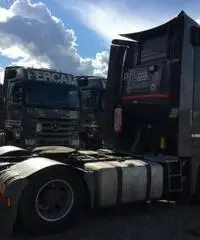 MERCEDES-BENZ Actros 1844 LS MERCEDES-BENZ Actros 1844 LS