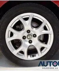 ALFA ROMEO MiTo 1.4 T GPL DISTINCTIVE CERCHI BLUETOOTH