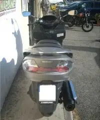 SUZUKI BURGMAN 400 LUX 2014