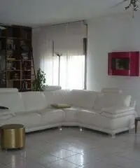 Appartamento di 7 locali in Vendita Appartamento di 7 locali in Vendita