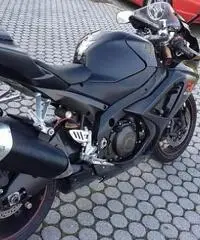 Suzuki GSX R 1000 GSX R 1000 Suzuki GSX R 1000 GSX R 1000