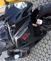 Suzuki GSX R 1000 GSX R 1000 Suzuki GSX R 1000 GSX R 1000