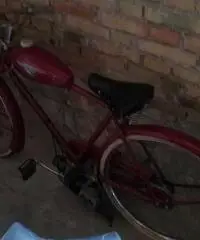 Vendo ciclomotori d'epoca vari con motori a rullo MOSQUITO Vendo ciclomotori d'epoca vari con motori a rullo MOSQUITO
