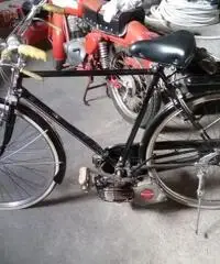 Vendo ciclomotori d'epoca vari con motori a rullo MOSQUITO Vendo ciclomotori d'epoca vari con motori a rullo MOSQUITO