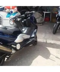 T Max T Max