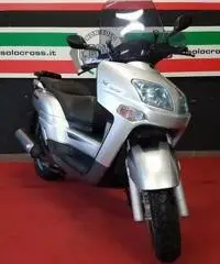 YAMAHA XC 300 Versity 2005