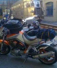 moto brillante e comoda su tutti i tipi di strada anche per il passegg moto brillante e comoda su tutti i tipi di strada anche per il passegg