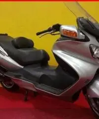 SUZUKI Burgman grigio - 23699 SUZUKI Burgman grigio - 23699