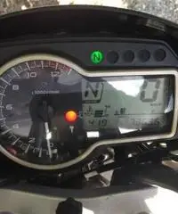 Suzuki gsr 750 Moto naked