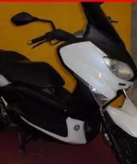 YAMAHA X-Max 250 bianco - 12805 YAMAHA X-Max 250 bianco - 12805