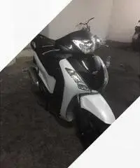 Honda SH 125 sport - 2012