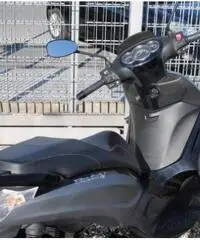 PIAGGIO Beverly 300 i.e. BEVERLY 300 IE SATINATO
