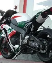 HONDA CBR 1000 RR FireBlade