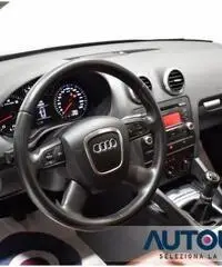 AUDI A3 SPB 1.6 AMBITION PELLE MARRONE XENON CERCHI 17'