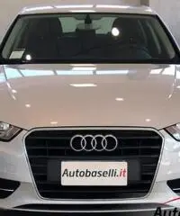Audi A3 SPORTBACK 1.6TDI 105CV CR S-TRONIC AUTOMATICA