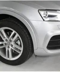 AUDI Q3 2.0 TDI S TRONIC QUATTRO S-LINE TETTO/XENO/NAVI AUDI Q3 2.0 TDI S TRONIC QUATTRO S-LINE TETTO/XENO/NAVI