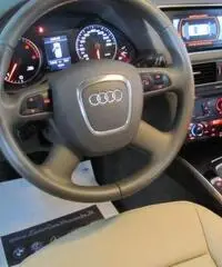 Audi Q5 2.0 TDI Quattro 170cv - UNICO PROPR - XENO - PELLE - CINGHIA FATTA Audi Q5 2.0 TDI Quattro 170cv - UNICO PROPR - XENO - PELLE - CINGHIA FATTA