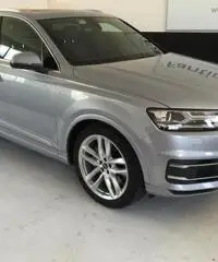 AUDI Q7 3.0 TDI 272 CV SUBENTRO LEASING AUDI Q7 3.0 TDI 272 CV SUBENTRO LEASING