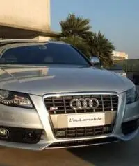 AUDI S4 Avant 3.0 TFSI quattro Stronic NAVI XENO TETTO 19