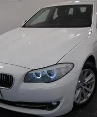 BMW 525d Xdrive TOURING Business- 4X4- UNICO-PROPR-NAVIG-BLUETOOTH- XENO-PORTELLONE ELETTR. BMW 525d Xdrive TOURING Business- 4X4- UNICO-PROPR-NAVIG-BLUETOOTH- XENO-PORTELLONE ELETTR.