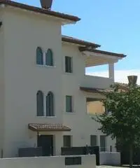 Appartamento di 5 locali in Vendita Appartamento di 5 locali in Vendita