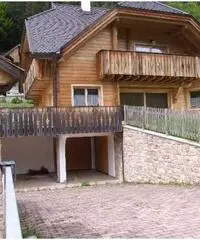 Casa indipendente in zona CAMPOROSSO a Tarvisio Casa indipendente in zona CAMPOROSSO a Tarvisio