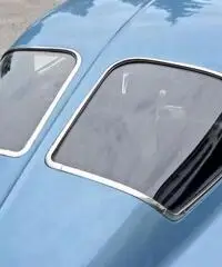 CHEVROLET CORVETTE STING RAY SPLIT WINDOW