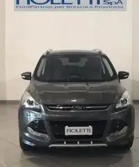 FORD Kuga 2.0 TDCI 150 CV Start&Stop Powershift 4WD Tita FORD Kuga 2.0 TDCI 150 CV Start&Stop Powershift 4WD Tita