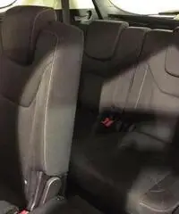 FORD S-Max 2.0 TDCi 150CV S&S Powershift 7pi Titanium Bus FORD S-Max 2.0 TDCi 150CV S&S Powershift 7pi Titanium Bus