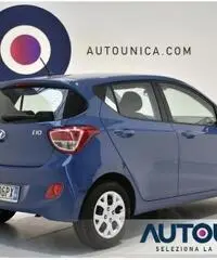 HYUNDAI i10 1.0 MPI LOGIN NEOPATENT CRUISE LED SOLO 23.000 KM