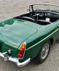 MG B 1800 SPIDER MKI OMOL.ASI ORO MG B 1800 SPIDER MKI OMOL.ASI ORO