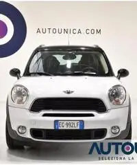 MINI Countryman COOPER S ALL4 4X4 PELLE SENS CERCHI 18' XENON