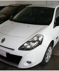 RENAULT Clio 1.2 3P NAVI NEOPATENTATI GARANZIA 12M