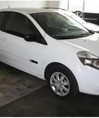 RENAULT Clio 1.2 3P NAVI NEOPATENTATI GARANZIA 12M