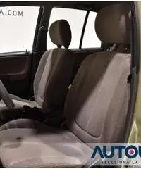 SUZUKI Grand Vitara 2.0I 16V S.W. GPL 4X4 CERCHI 16' RADIO SUZUKI Grand Vitara 2.0I 16V S.W. GPL 4X4 CERCHI 16' RADIO