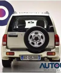 SUZUKI Grand Vitara 2.0I 16V S.W. GPL 4X4 CERCHI 16' RADIO SUZUKI Grand Vitara 2.0I 16V S.W. GPL 4X4 CERCHI 16' RADIO