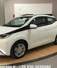 TOYOTA Aygo 1.0 VVT-i 69 CV 5porte. x-wave MY15 euro6