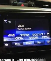 TOYOTA Hilux 2.4 D-4D A/T 4WD Double Cab Lounge MY16