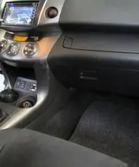 Toyota Rav4 Crossover 2.2 D-4d 150cv DPF Excl.-NAVIGATORE-SENS.PARCH-CRUISE Toyota Rav4 Crossover 2.2 D-4d 150cv DPF Excl.-NAVIGATORE-SENS.PARCH-CRUISE