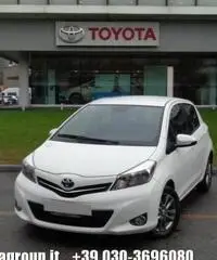 TOYOTA Yaris 1.0 5 porte Lounge TOYOTA Yaris 1.0 5 porte Lounge