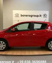 TOYOTA Yaris 1.0 5 porte Cool MY16