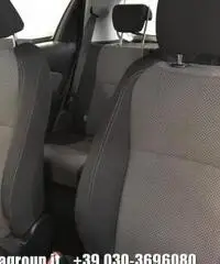 TOYOTA Yaris 1.5 Hybrid 5 porte Active TOYOTA Yaris 1.5 Hybrid 5 porte Active