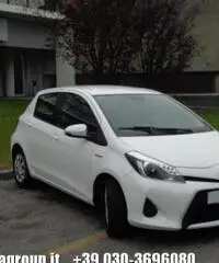 TOYOTA Yaris 1.5 Hybrid 5 porte Lounge TOYOTA Yaris 1.5 Hybrid 5 porte Lounge