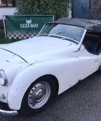 TRIUMPH TR2 DA RESTAURO COMPLETA TRIUMPH TR2 DA RESTAURO COMPLETA