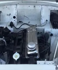 TRIUMPH TR2 DA RESTAURO COMPLETA TRIUMPH TR2 DA RESTAURO COMPLETA