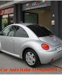 VOLKSWAGEN New Beetle 2.0 G.P.L Highline CINGHIA SOSTITUITA-TAGLIANDATA VOLKSWAGEN New Beetle 2.0 G.P.L Highline CINGHIA SOSTITUITA-TAGLIANDATA